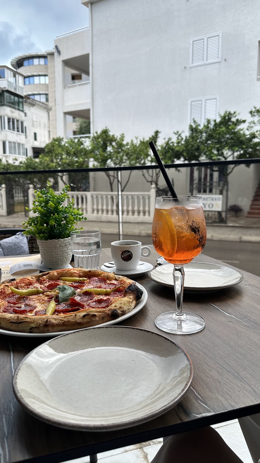 Caffe Bar & Restaurant Mondo Photo 16